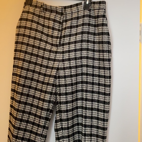 Zara pants - Picture 3 of 4
